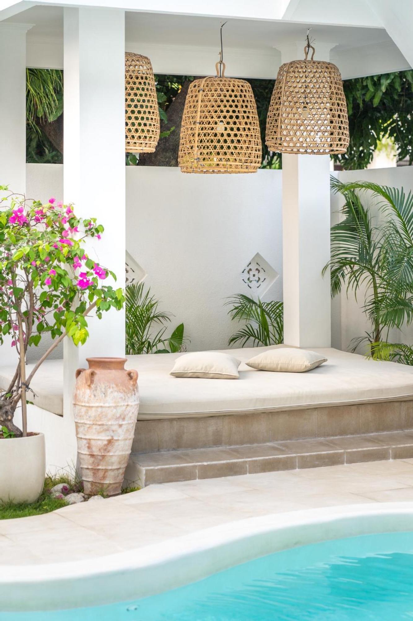 Casa De Lupe 5 Bedroom Villa In Kerobokan Семиньяк Экстерьер фото