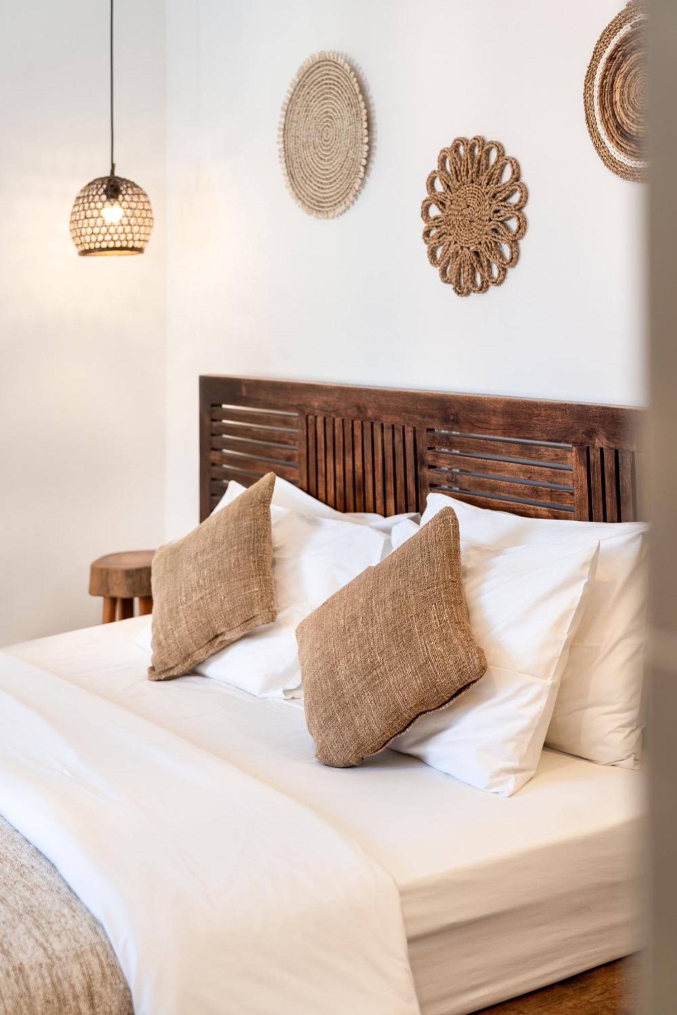 Casa De Lupe 5 Bedroom Villa In Kerobokan Семиньяк Экстерьер фото
